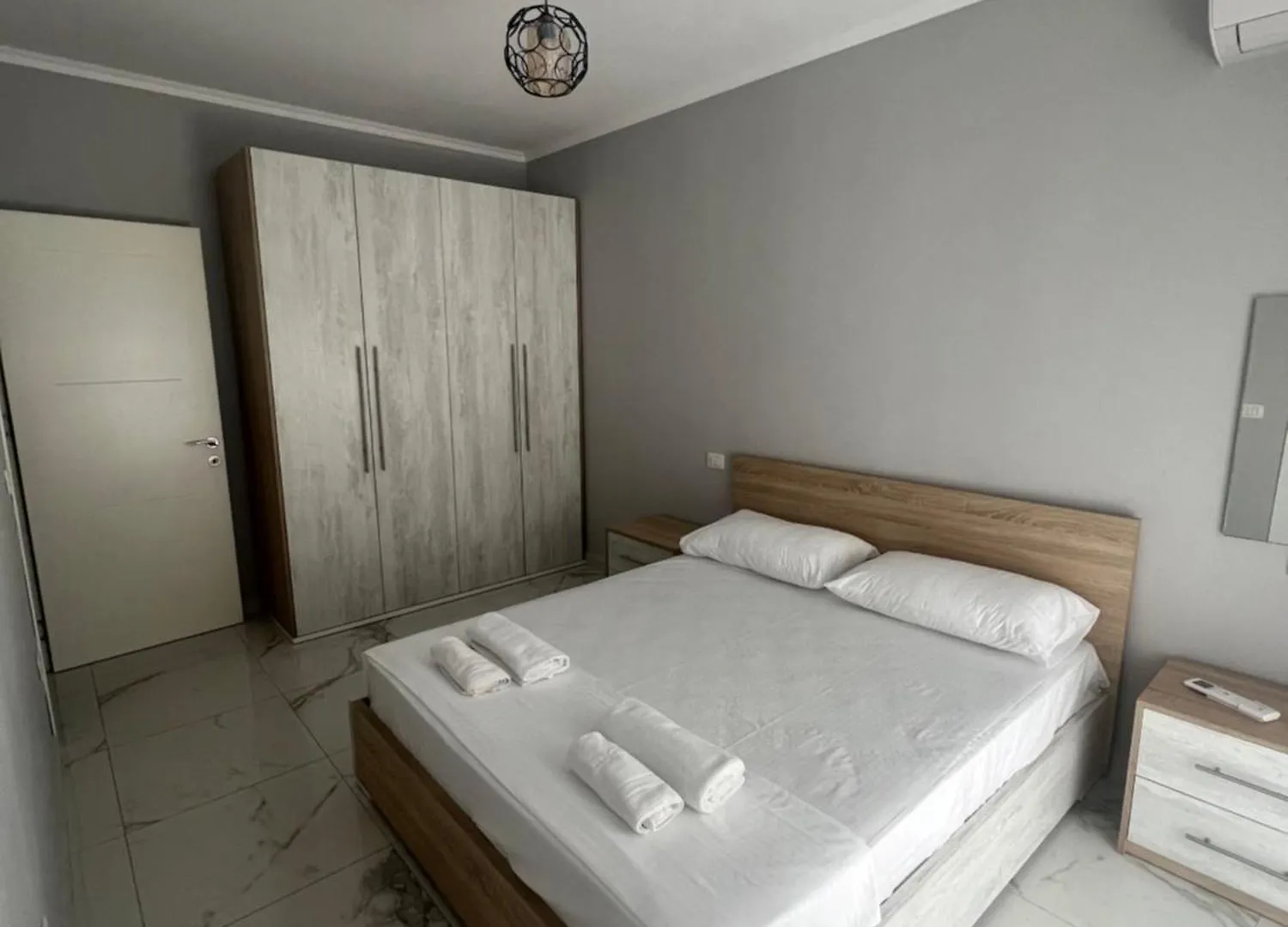 Meri'S City Center Apartment Shkoder